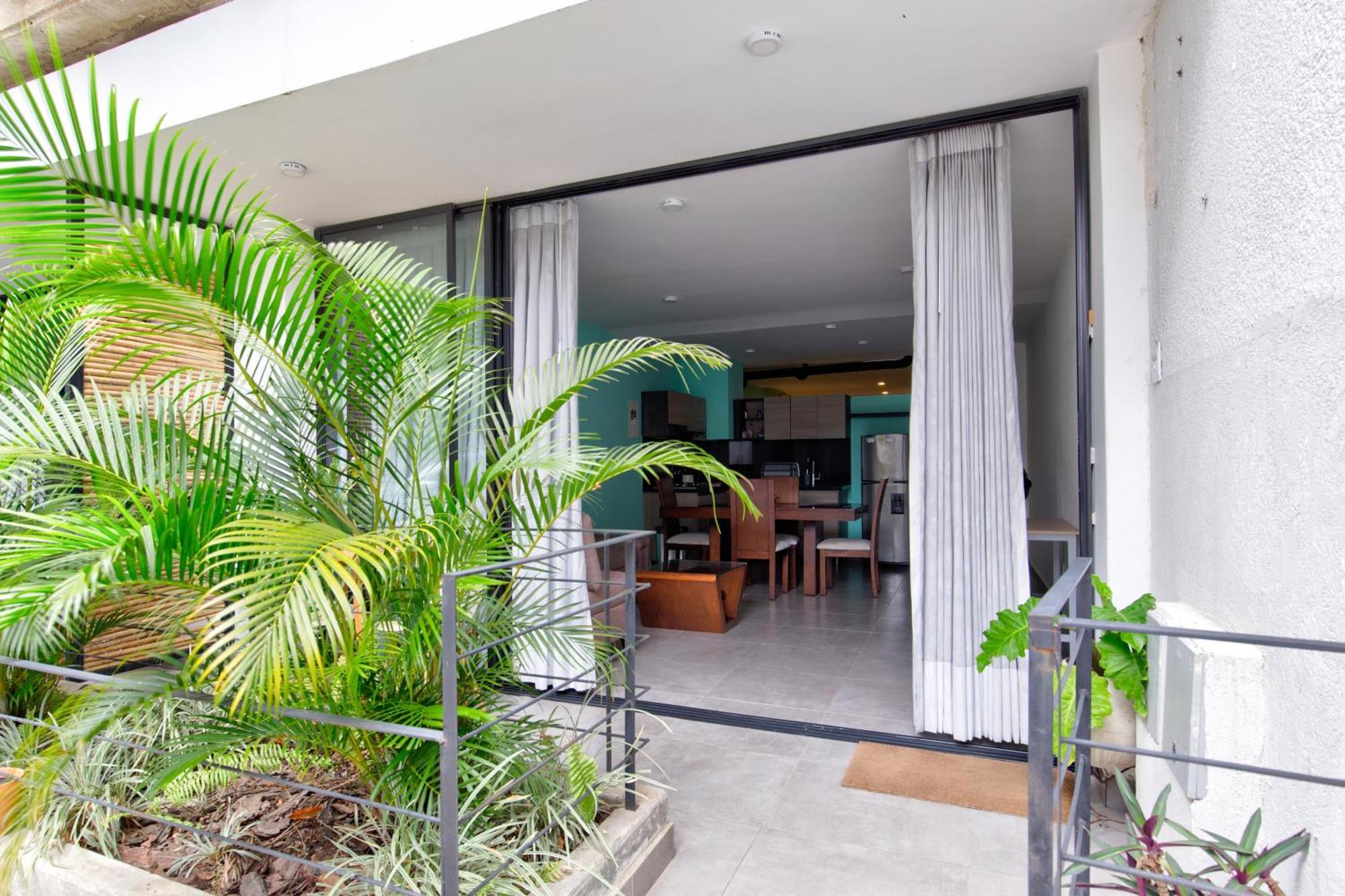 Moonshine Boutique Hostal Cali Extérieur photo