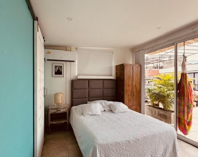 Moonshine Boutique Hostal Cali Extérieur photo