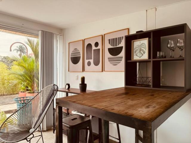 Moonshine Boutique Hostal Cali Extérieur photo