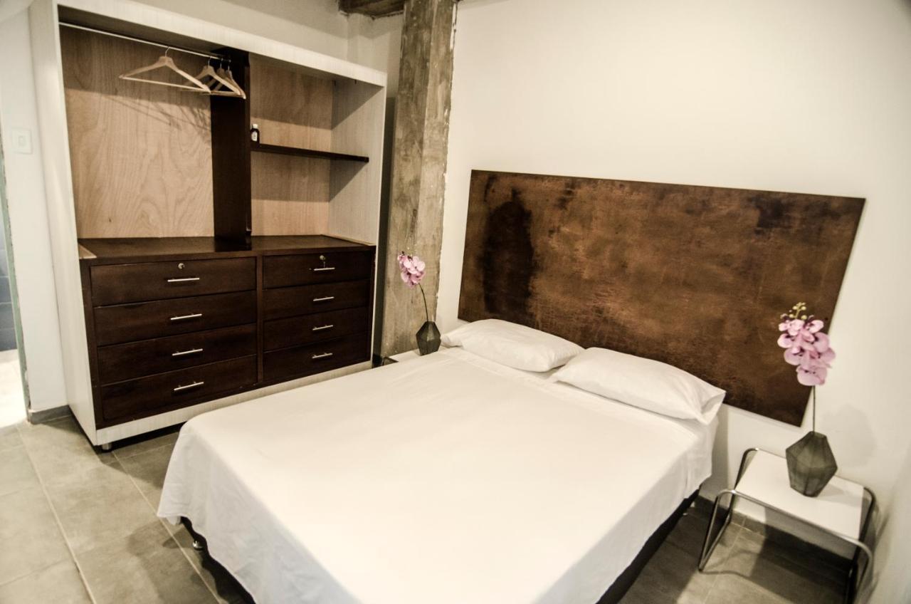 Moonshine Boutique Hostal Cali Extérieur photo