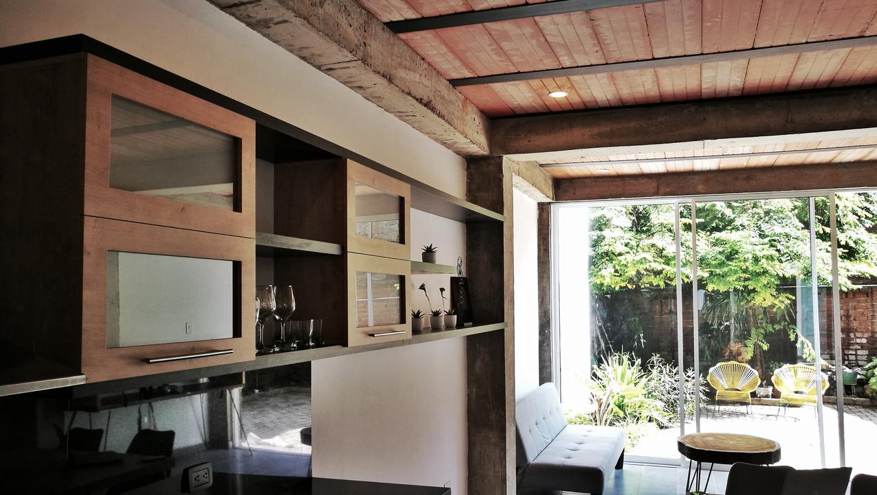 Moonshine Boutique Hostal Cali Extérieur photo
